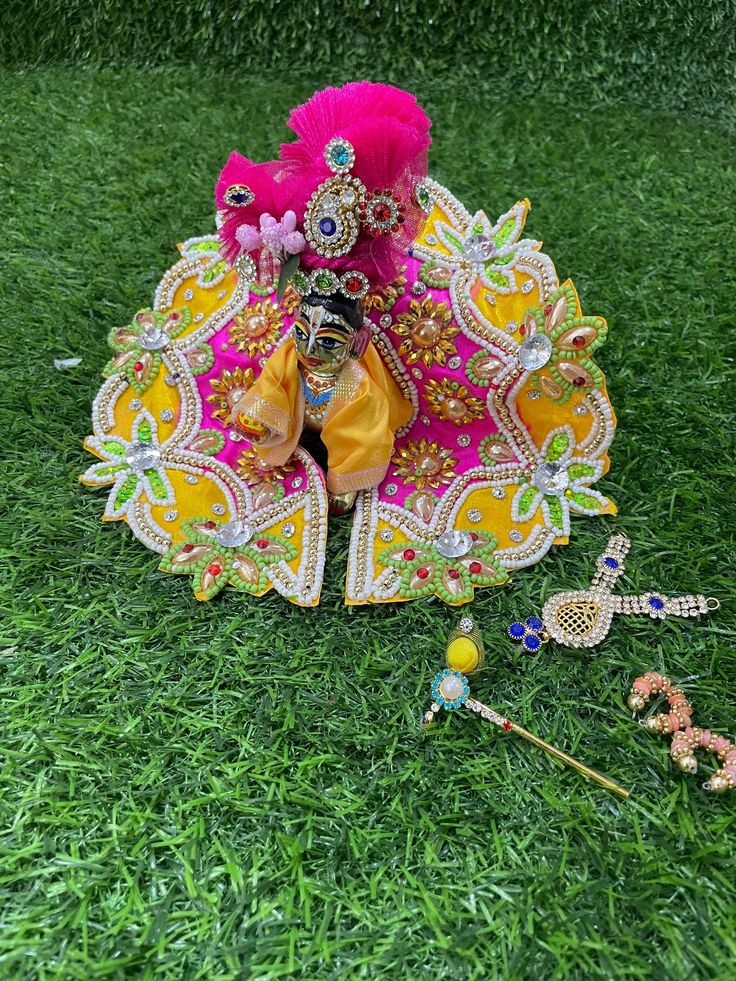 2 No Laddu Gopal